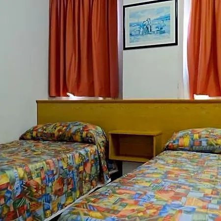 Benibeach فندق